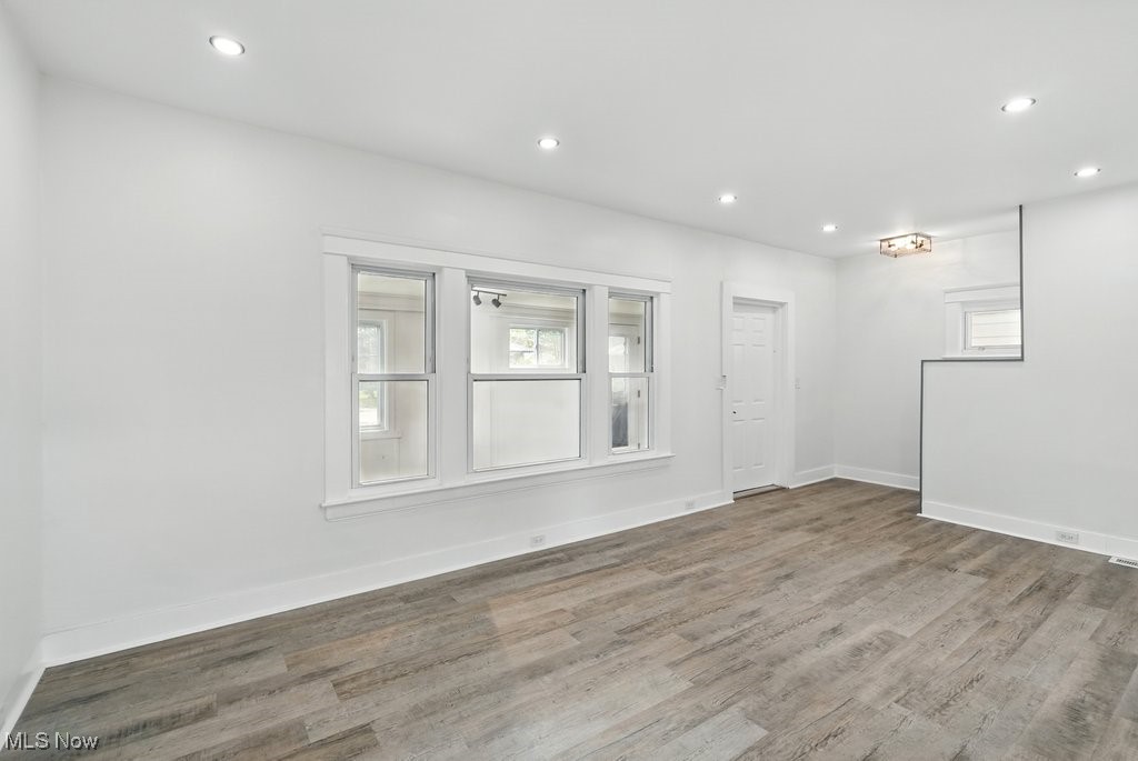 S H Kleinmans Regal Park - Residential