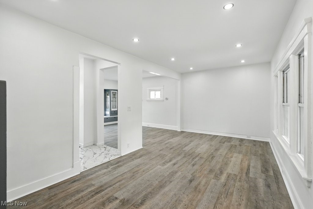 S H Kleinmans Regal Park - Residential