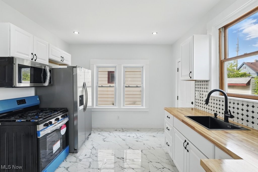 S H Kleinmans Regal Park - Residential