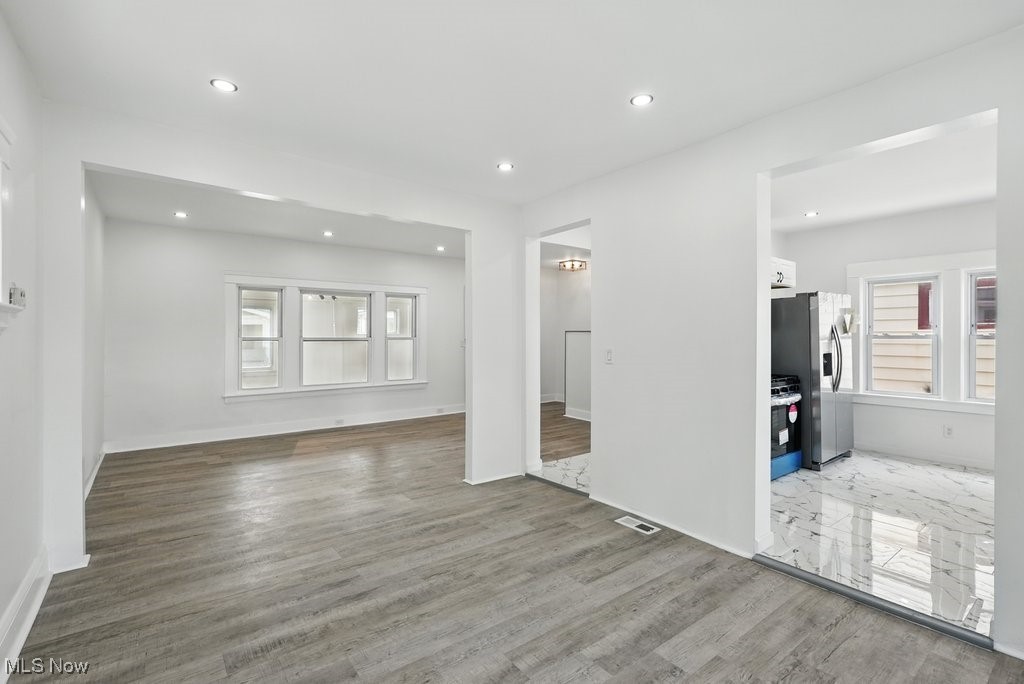 S H Kleinmans Regal Park - Residential