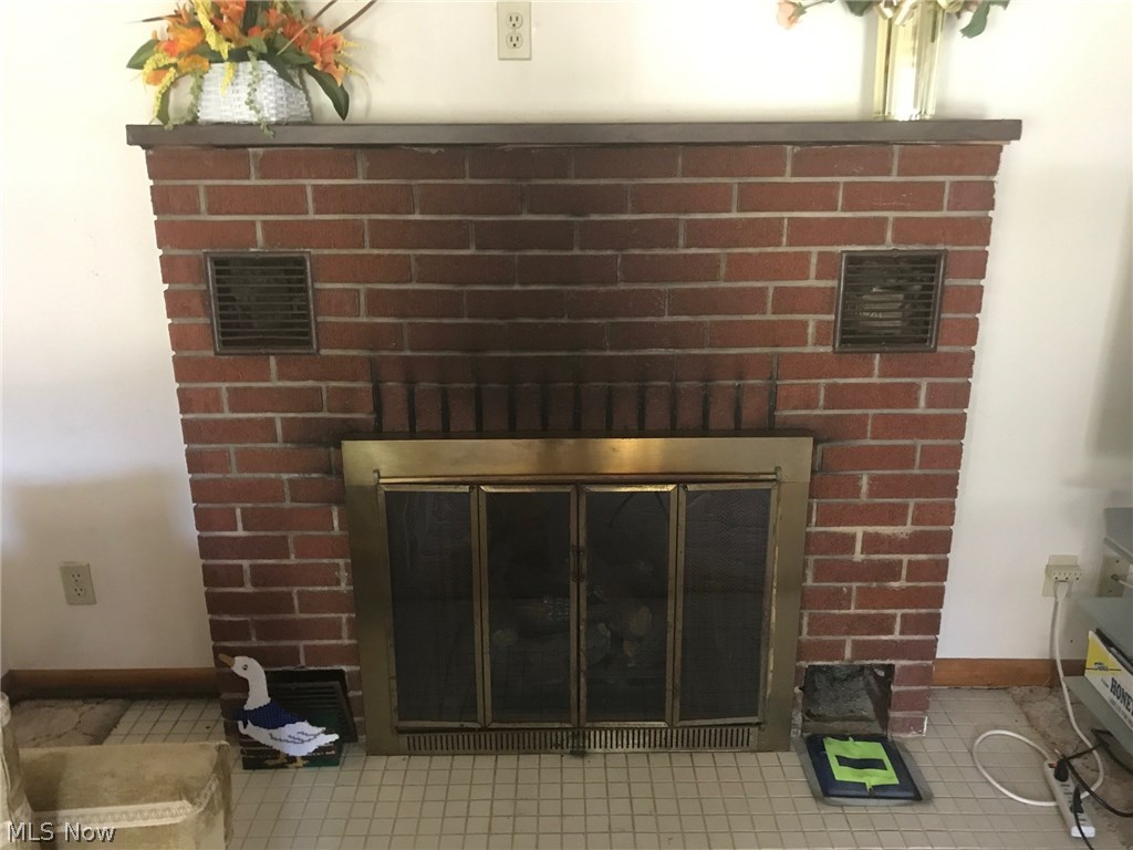 Howland Ridge Acres - Residential