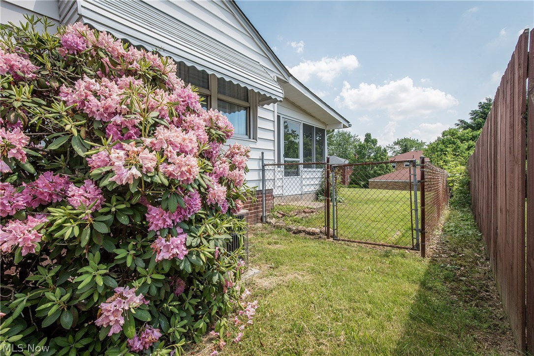 Val Vista Heights - Residential