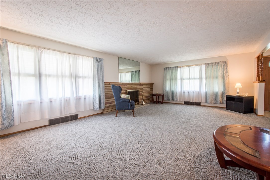 Val Vista Heights - Residential