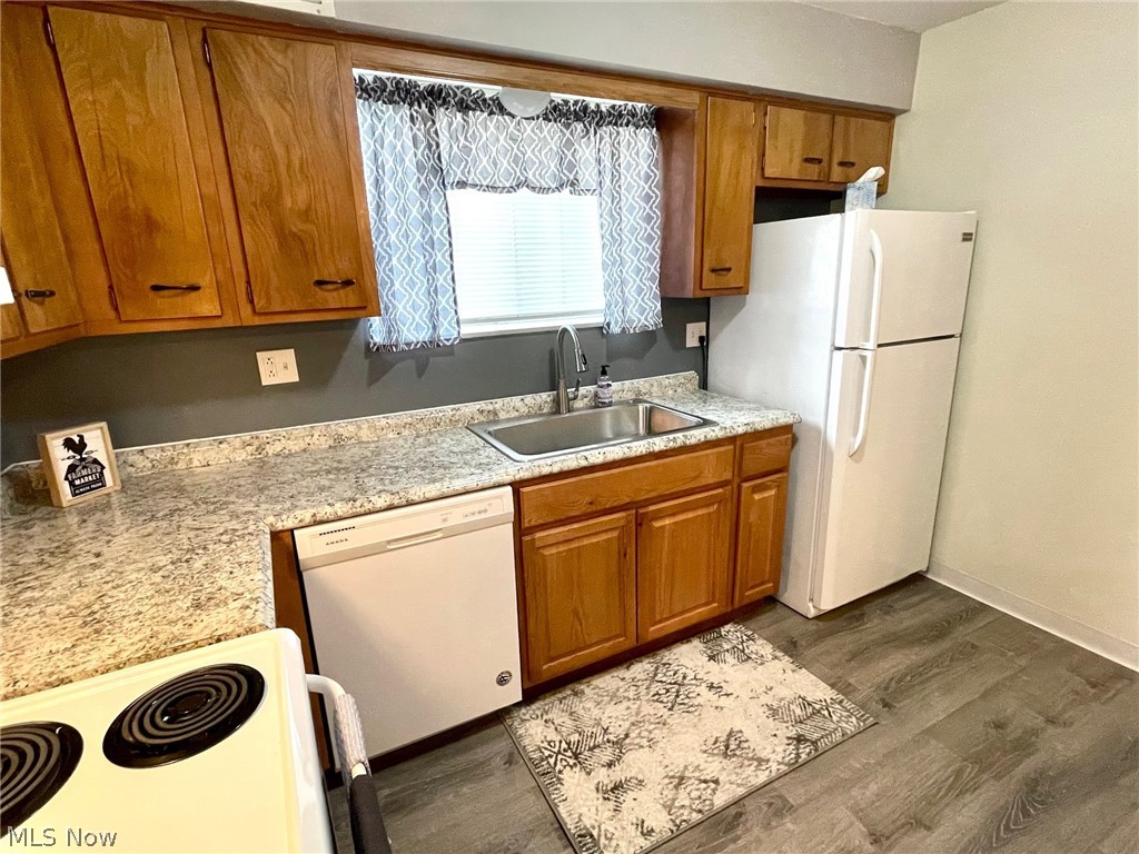 Royal Court Condo - Residential Lease