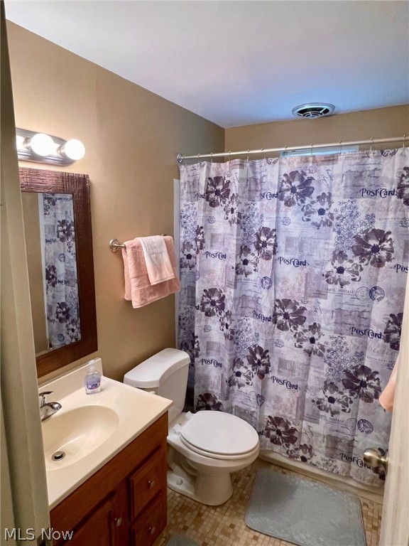 Royal Court Condo - Residential Lease