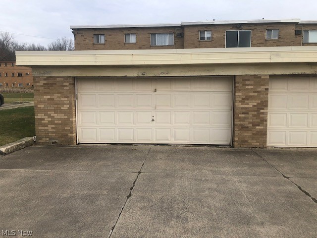 Royal Court Condo - Residential Lease