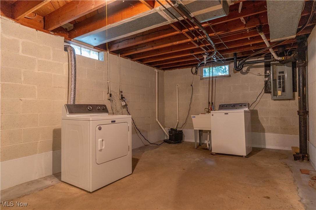 491 Parkside Drive, Akron, Ohio image 17