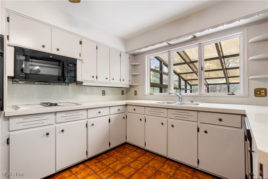 491 Parkside Drive, Akron, Ohio image 11