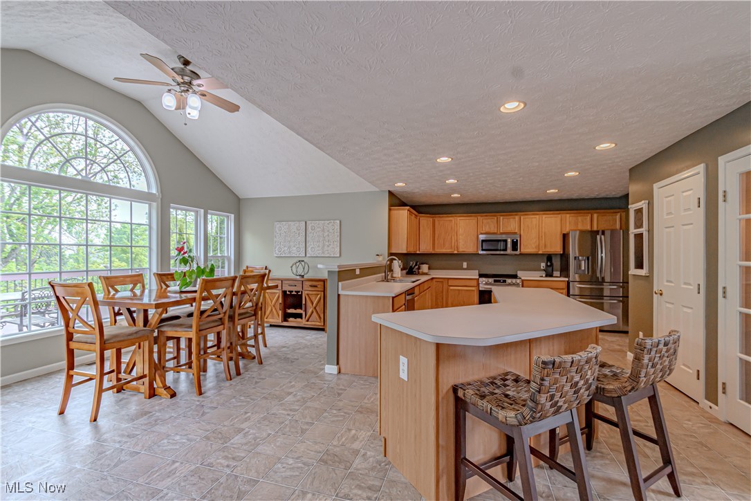 4527 Lexington Ridge Drive, Medina, Ohio image 15