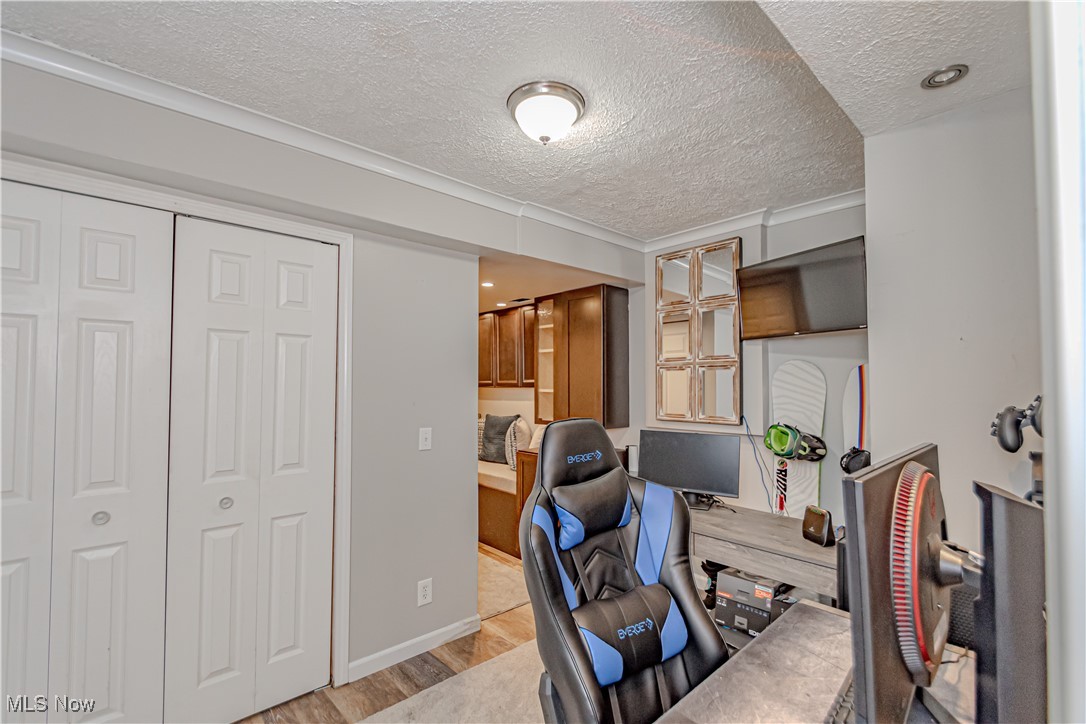 4527 Lexington Ridge Drive, Medina, Ohio image 33