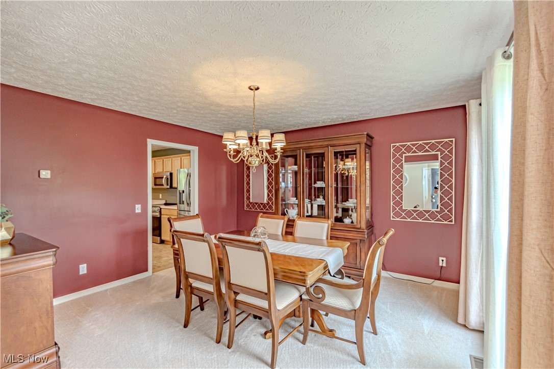 4527 Lexington Ridge Drive, Medina, Ohio image 24