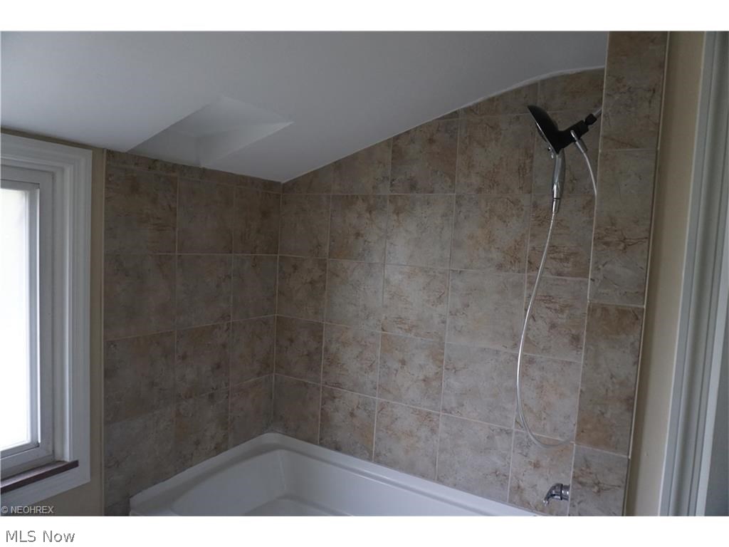 Hoag-Wilson - Residential Lease