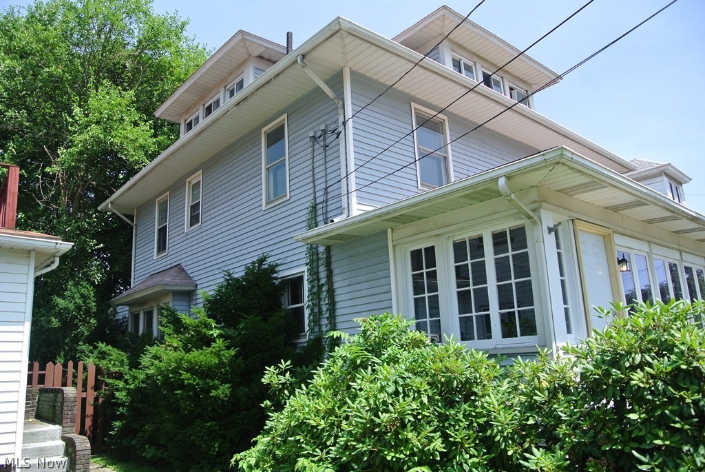 Hall Park - Residential