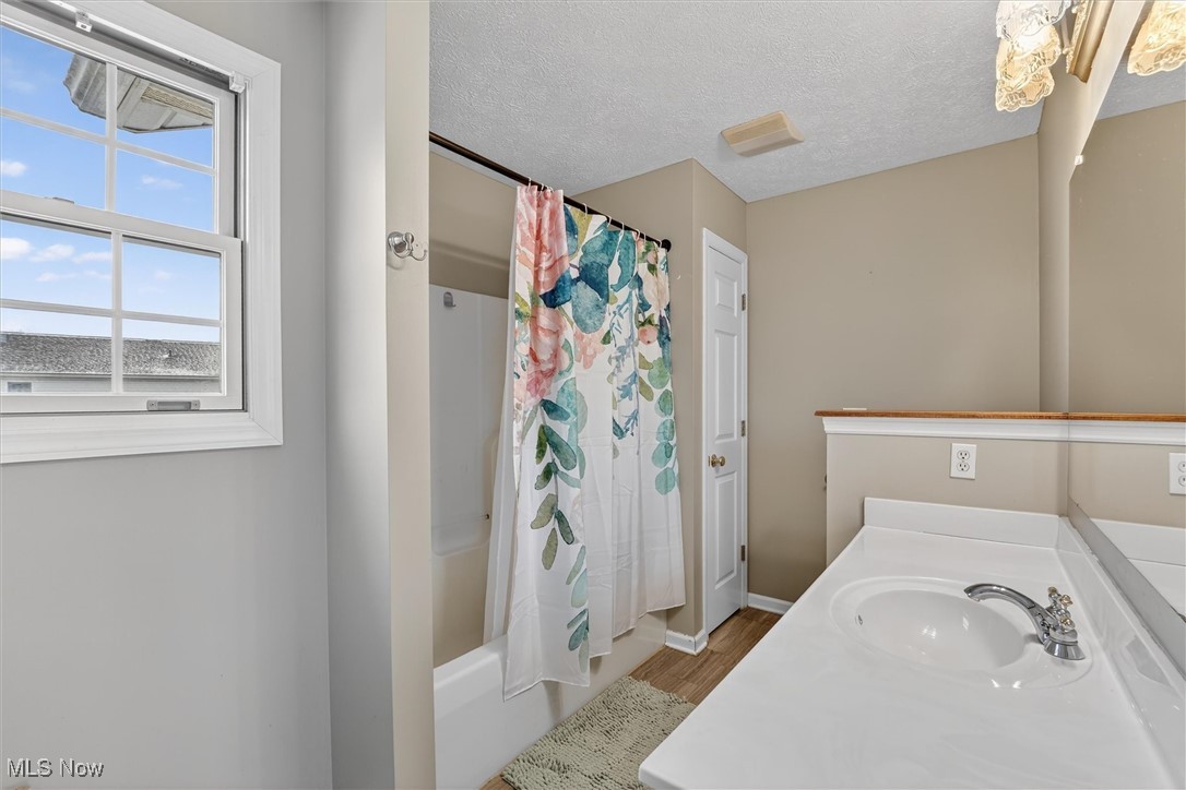 Village/Hartville - Residential