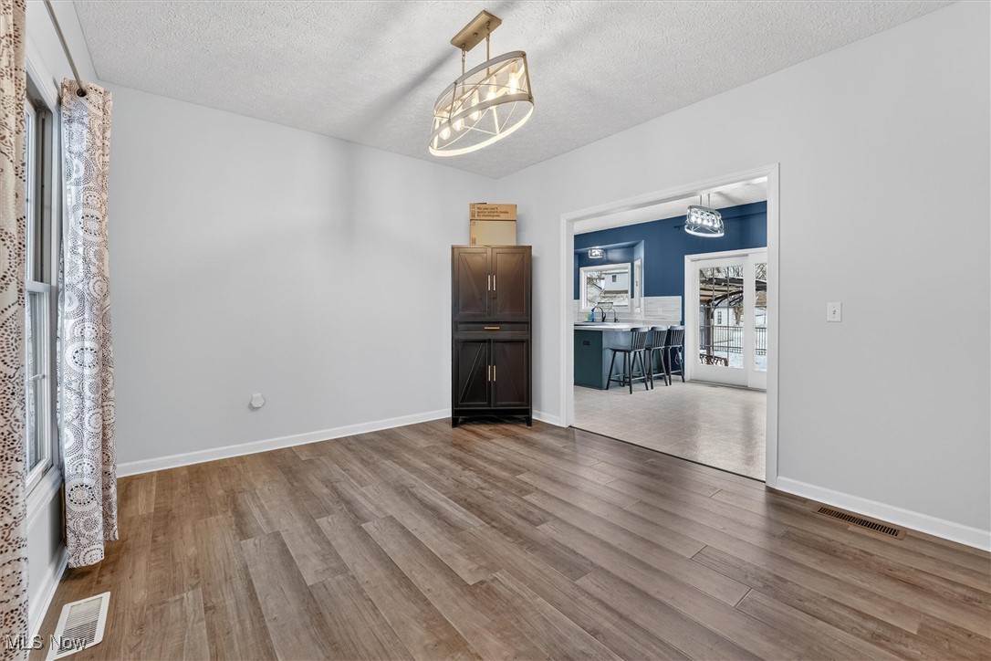 Village/Hartville - Residential