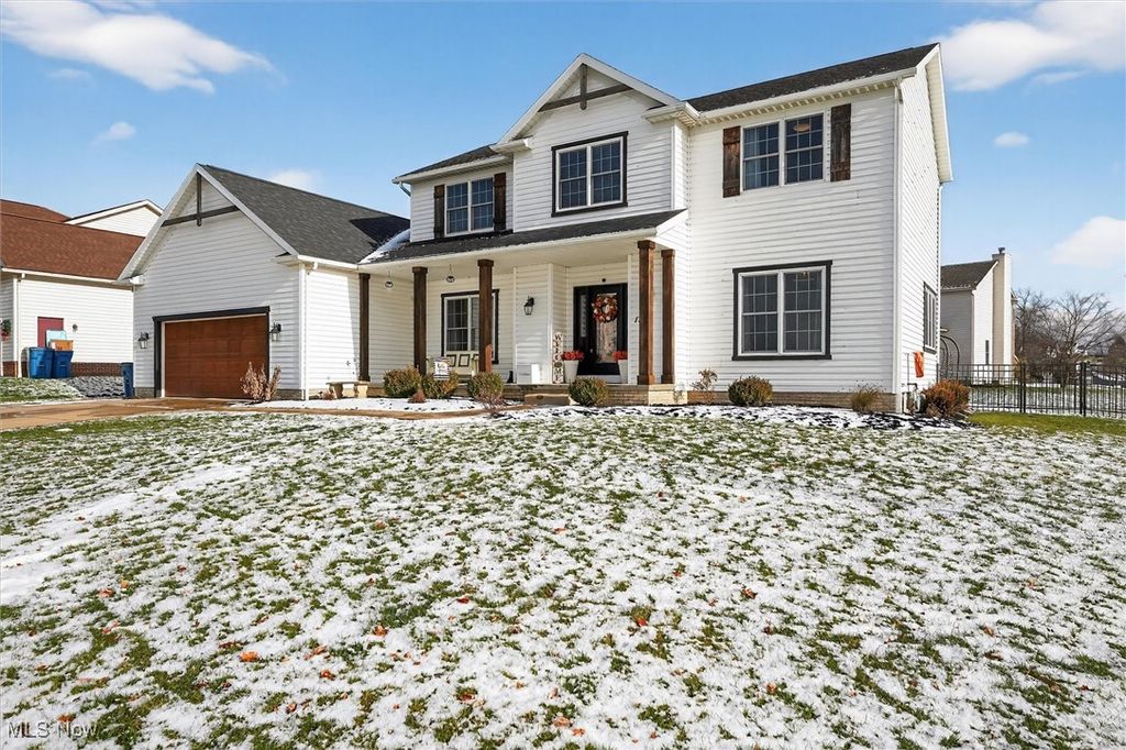 Photo of 1705 Cornerstone Street SW, Hartville, OH 44632 (MLS # 5176282)