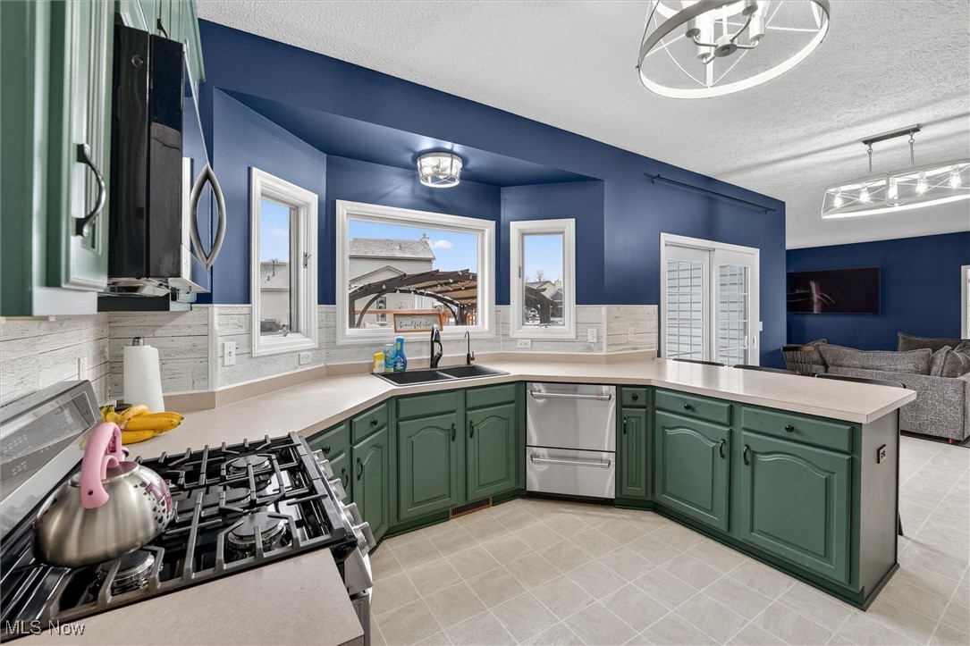 Village/Hartville - Residential