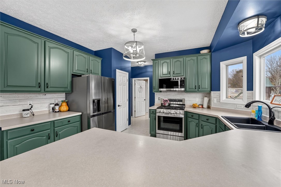 Village/Hartville - Residential