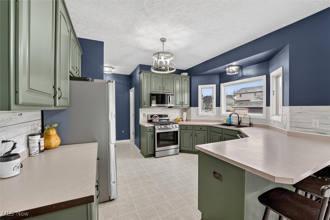 Village/Hartville - Residential