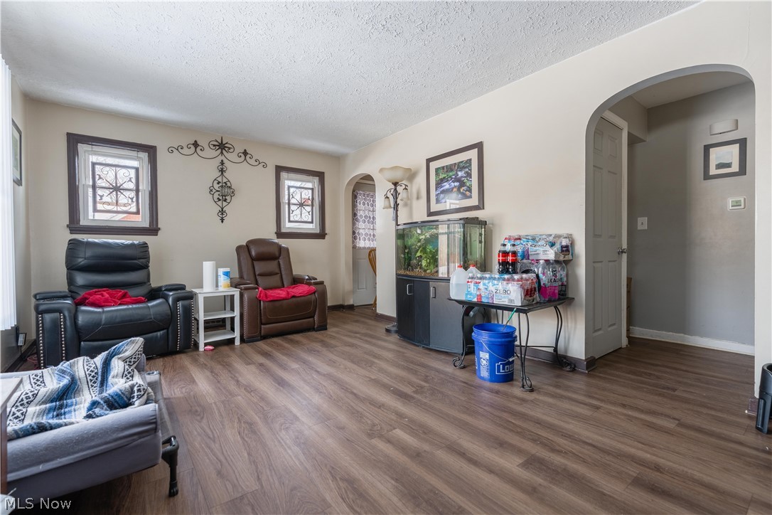 J A Siglers - Residential