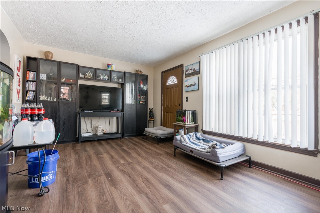 J A Siglers - Residential