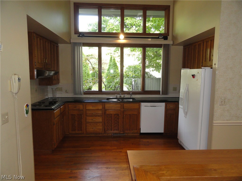 Kames Condo - Residential