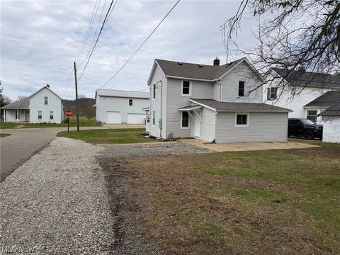 Tiny photo for 1986 Carolina Street NW, Dover, OH 44622 (MLS # 5198083)