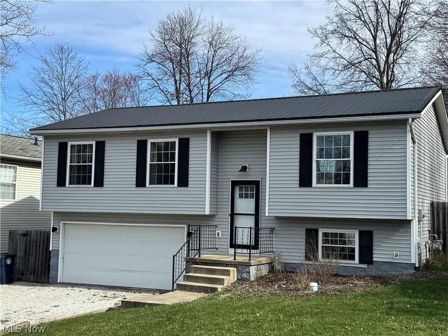 1725 Olalla Ave — Updated bi-level just one mile from Tallmadge Circle. This move-in ready home features 3 bedrooms, 1.5 baths, two living spaces, new flooring, fresh paint, new appliances, and a durable metal roof. Enjoy the outdoors with a new deck and fenced-in yard. Modern updates, flexible space, and a prime location ready for its next owner.