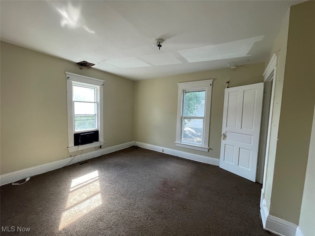 Town/Coshocton - Residential