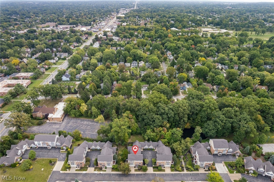 1499 Huntington Lane
