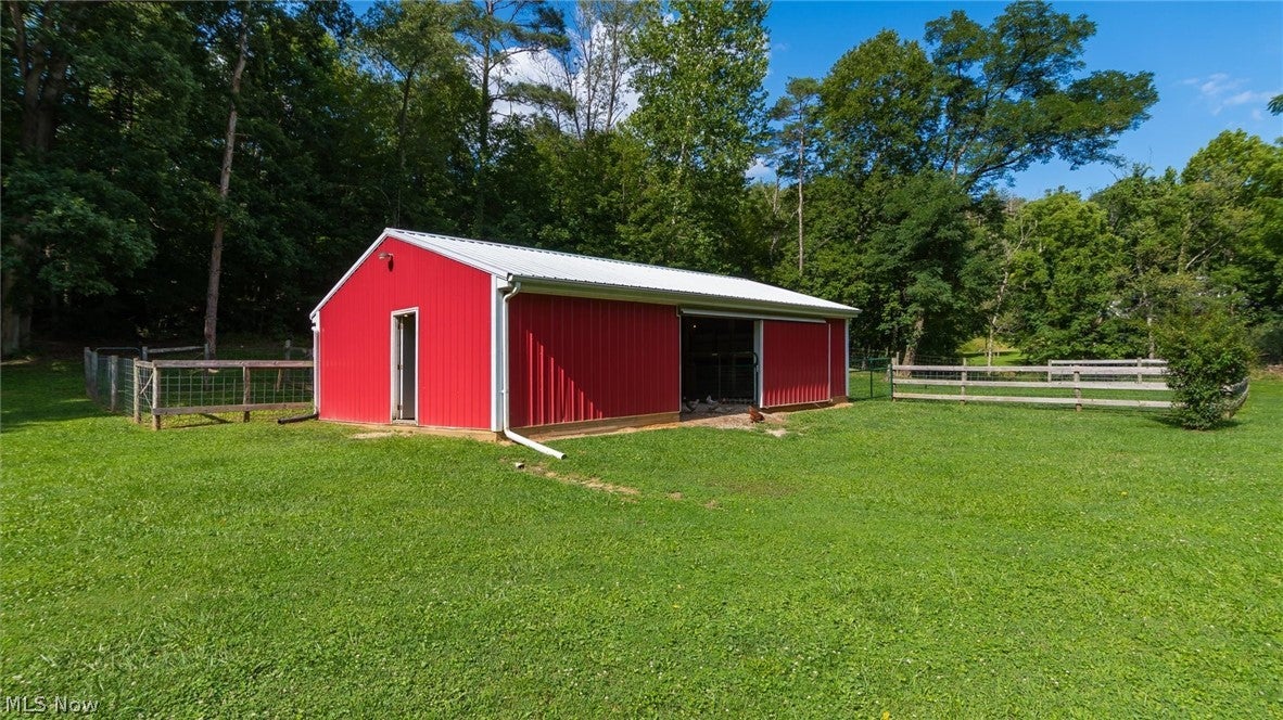 385 Irish Ridge Road