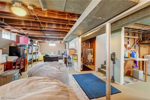 Tiny photo for 3124 W 142nd Street, Cleveland, OH 44111 (MLS # 5203115)