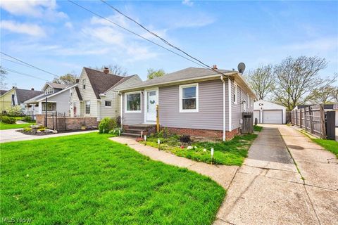 Tiny photo for 3124 W 142nd Street, Cleveland, OH 44111 (MLS # 5203115)