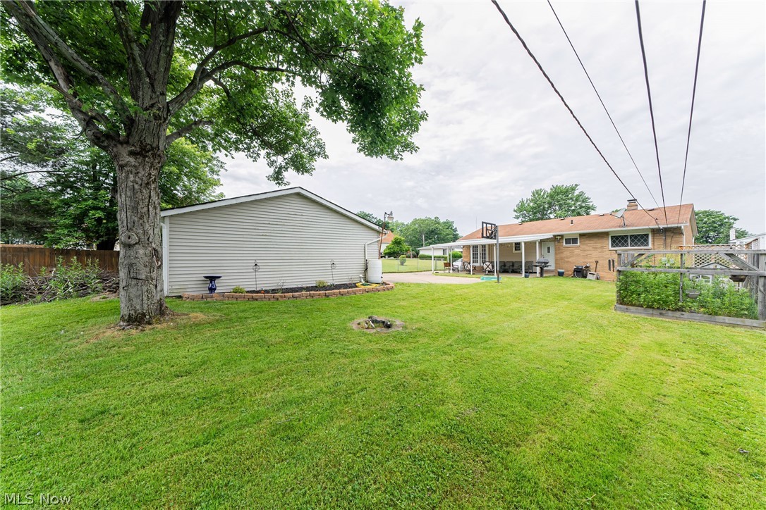 Charles 01 - Residential