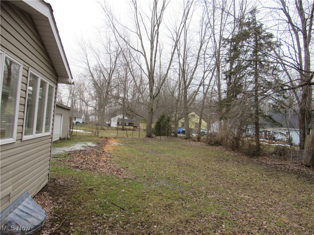 6524 Elmwood Road, Mentor, Ohio image 4