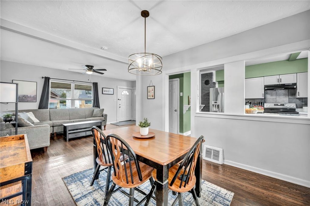 Photo of 3487 W 125th Street, Cleveland, OH 44111 (MLS # 5193747)