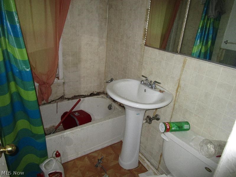 Caswell Homes - Residential Income