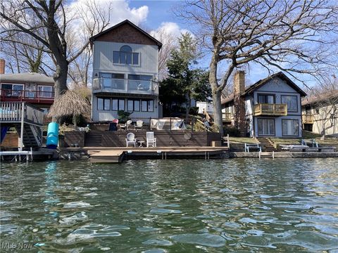 3545 Malley Avenue Akron OH 44319