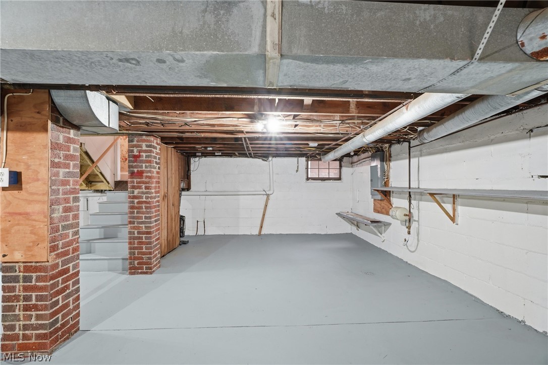 H C Hopkins Ad - Residential