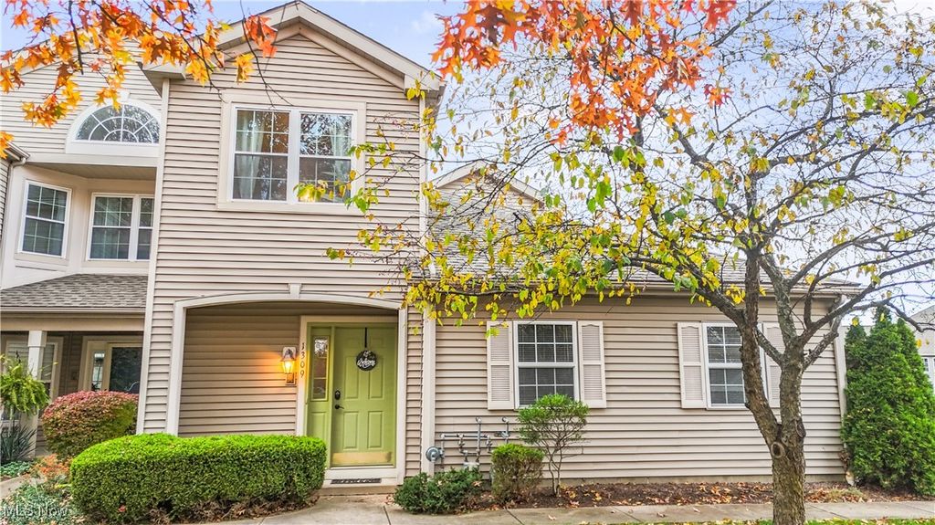 Photo of 1309 Strawbridge Place, Orrville, OH 44667 (MLS # 5169951)