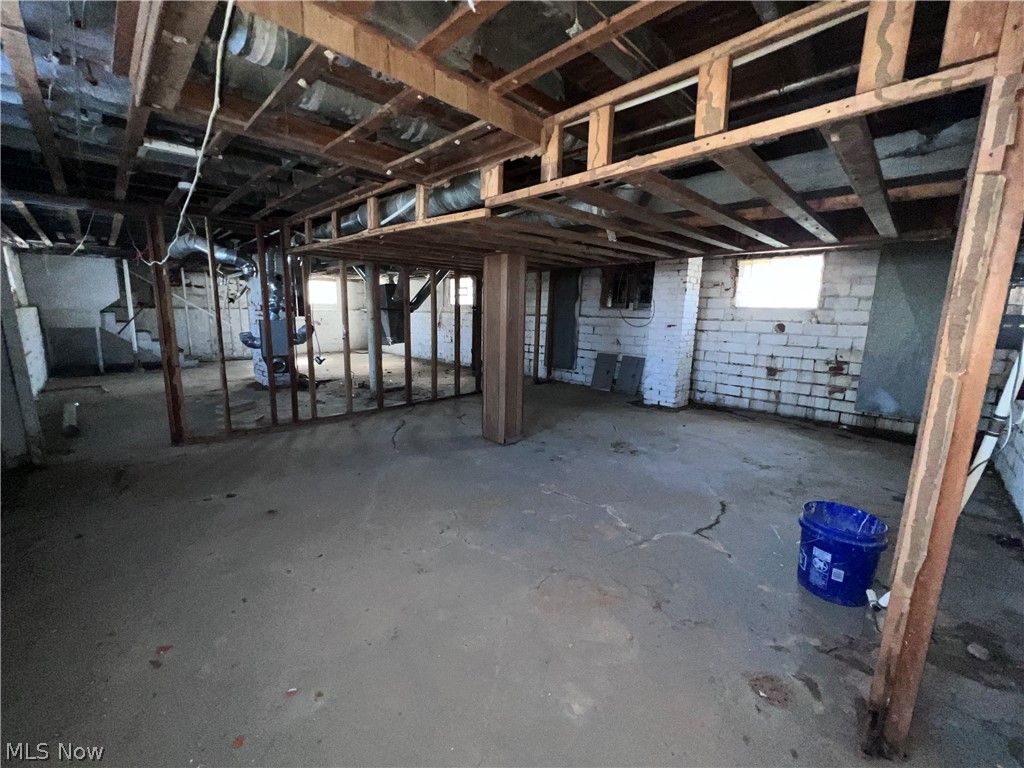 Hill & Frisbie - Residential Income