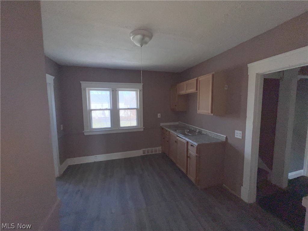 Hill & Frisbie - Residential Income