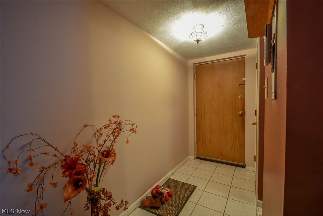 Golden Oaks - Residential