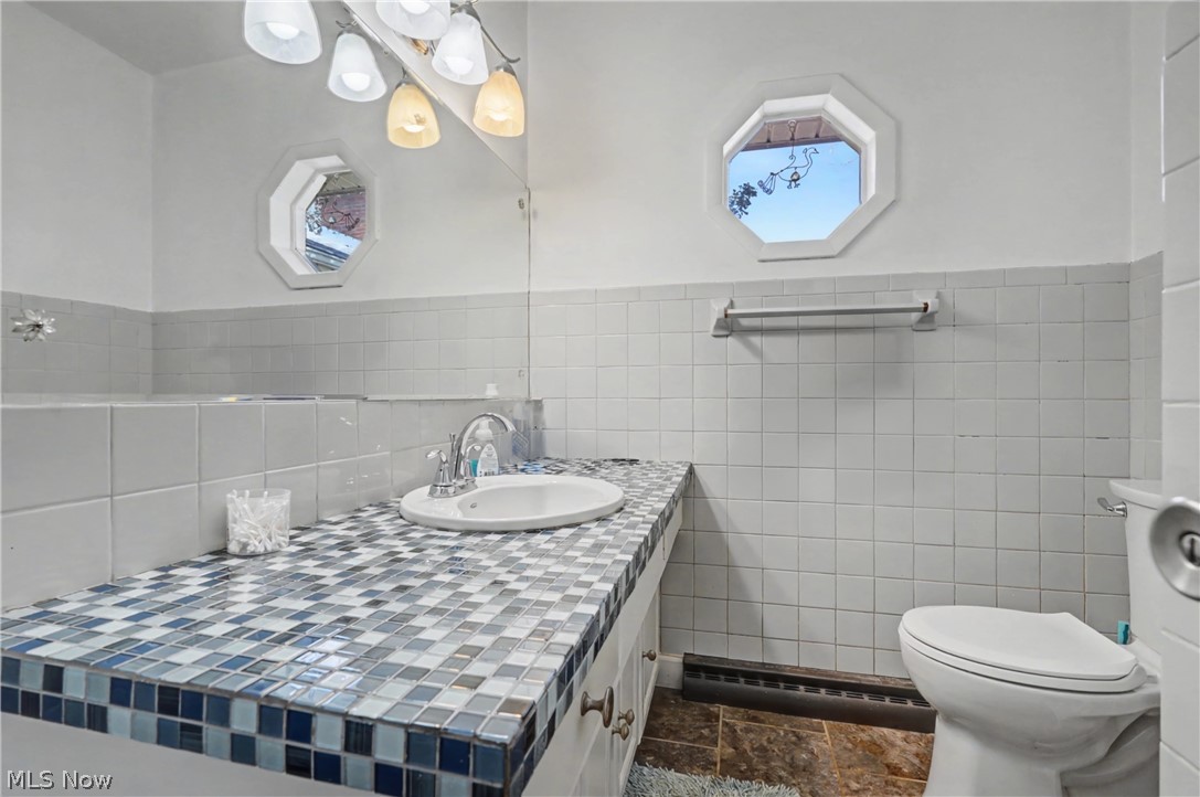 Elmwood Place - Residential