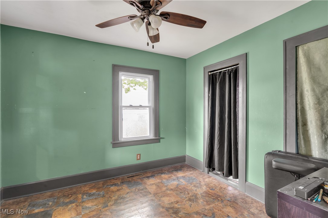 324 Marmion Avenue, Youngstown, Ohio image 12