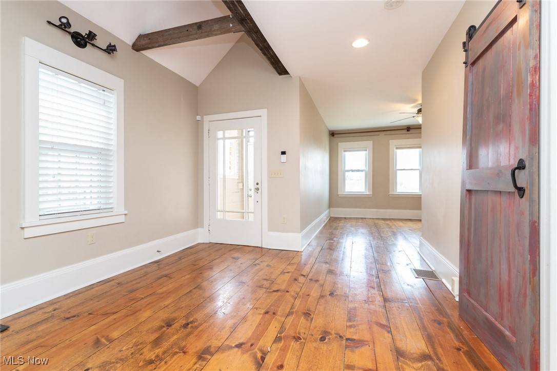 Cleveland, Ohio 44102, United States, 2 Bedrooms Bedrooms, ,2 BathroomsBathrooms,Residential,Pending,113837