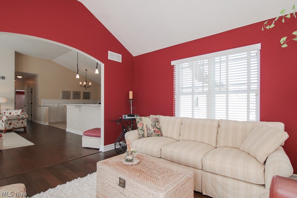 Arbor Lakes @ Cobblestone Pk - Residential