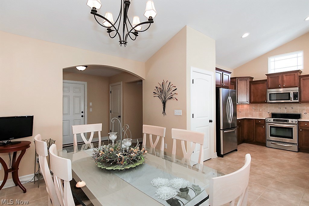 Arbor Lakes @ Cobblestone Pk - Residential