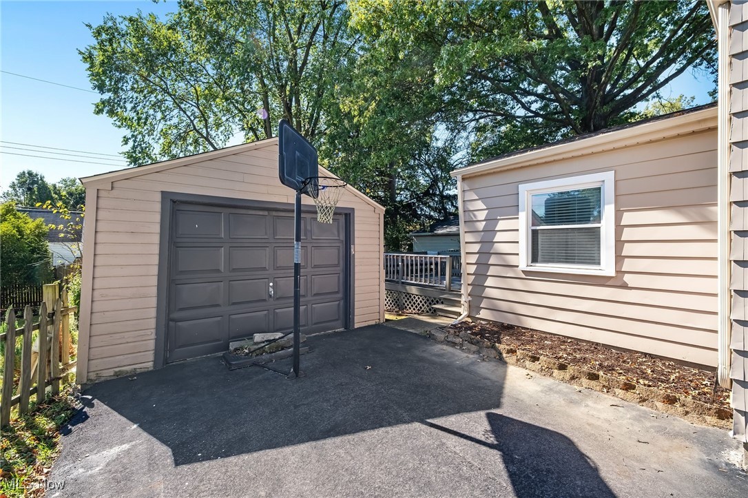 Friedhaven - Residential