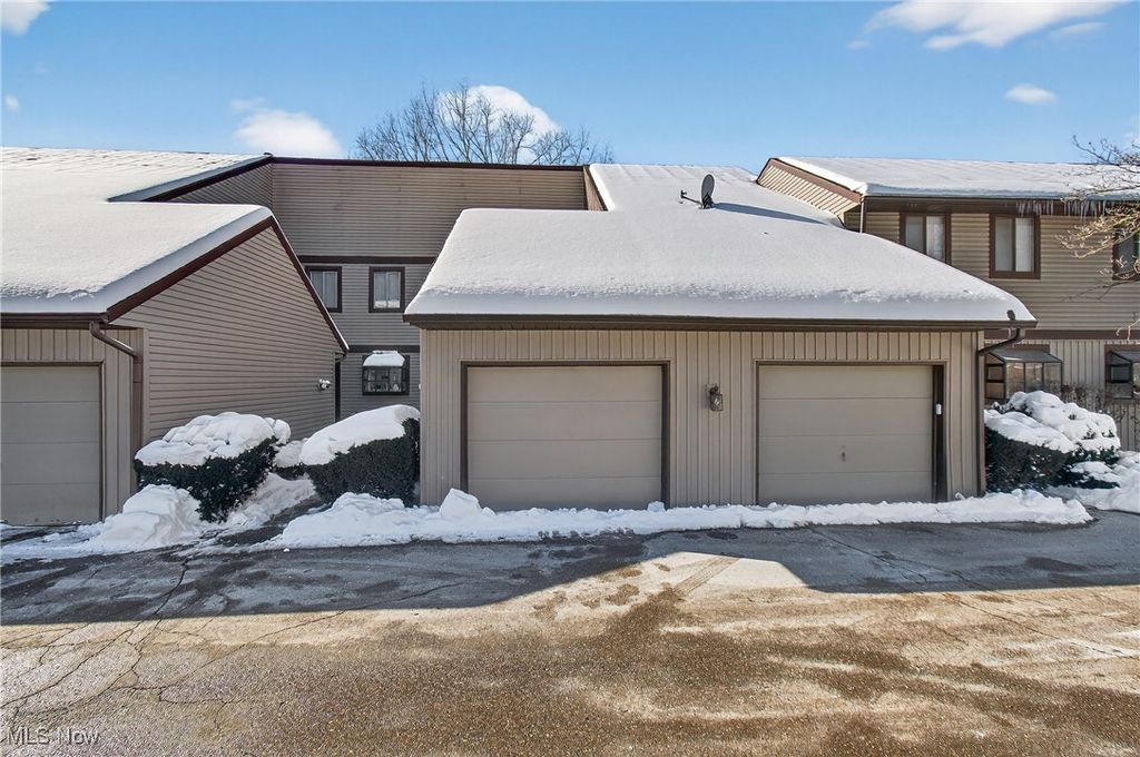 Photo of 7821 Hills And Dales Road NW #C, Massillon, OH 44646 (MLS # 5184633)